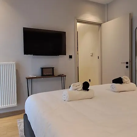 Lago Suite Апартаменты *